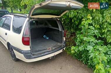Универсал Renault Laguna 1995 в 