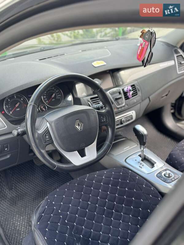 Лифтбек Renault Laguna 2015 в Виннице