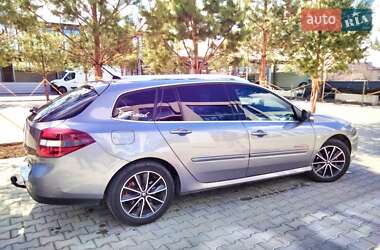 Универсал Renault Laguna 2012 в Олевске