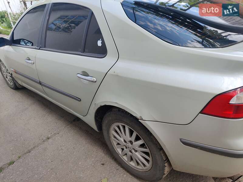 Лифтбек Renault Laguna 2004 в Лебедине