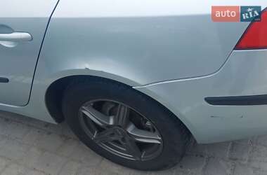 Лифтбек Renault Laguna 2003 в 
