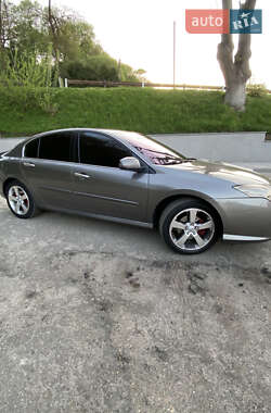 Лифтбек Renault Laguna 2007 в 