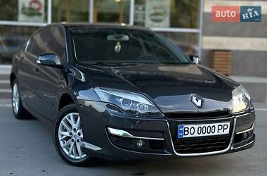 Лифтбек Renault Laguna 2015 в 