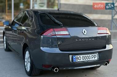 Лифтбек Renault Laguna 2015 в 