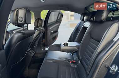 Лифтбек Renault Laguna 2015 в 