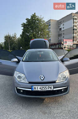 Лифтбек Renault Laguna 2008 в 