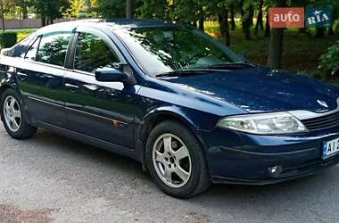 Лифтбек Renault Laguna 2001 в 