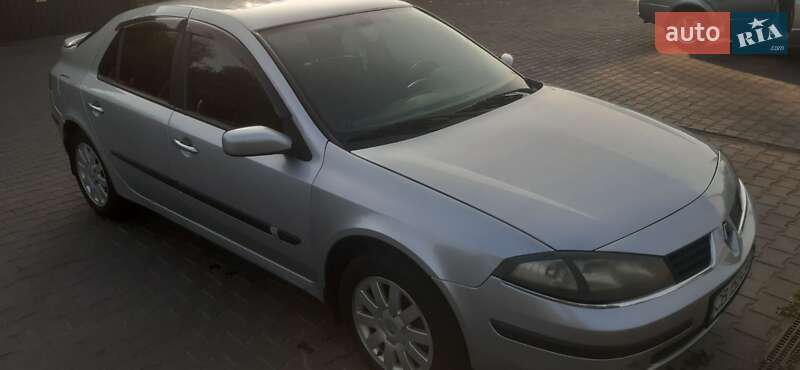 Лифтбек Renault Laguna 2005 в 