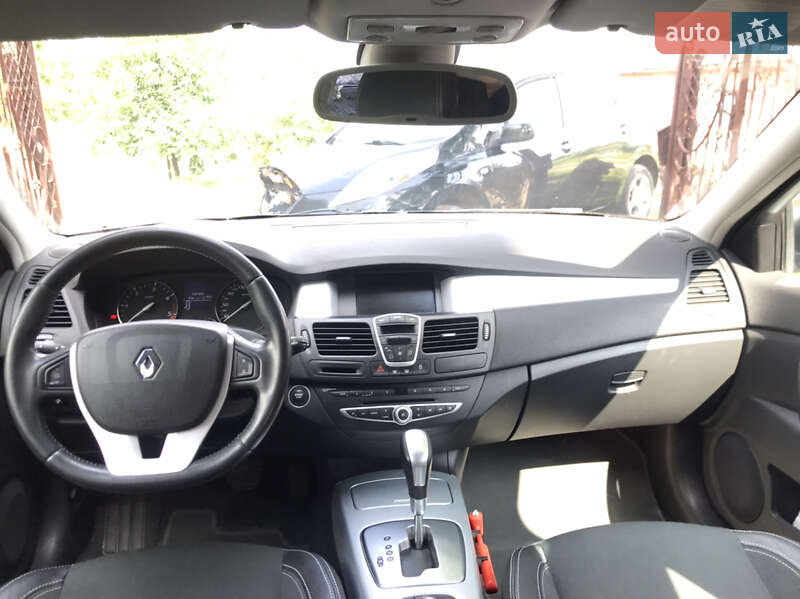 Универсал Renault Laguna 2008 в Ровно