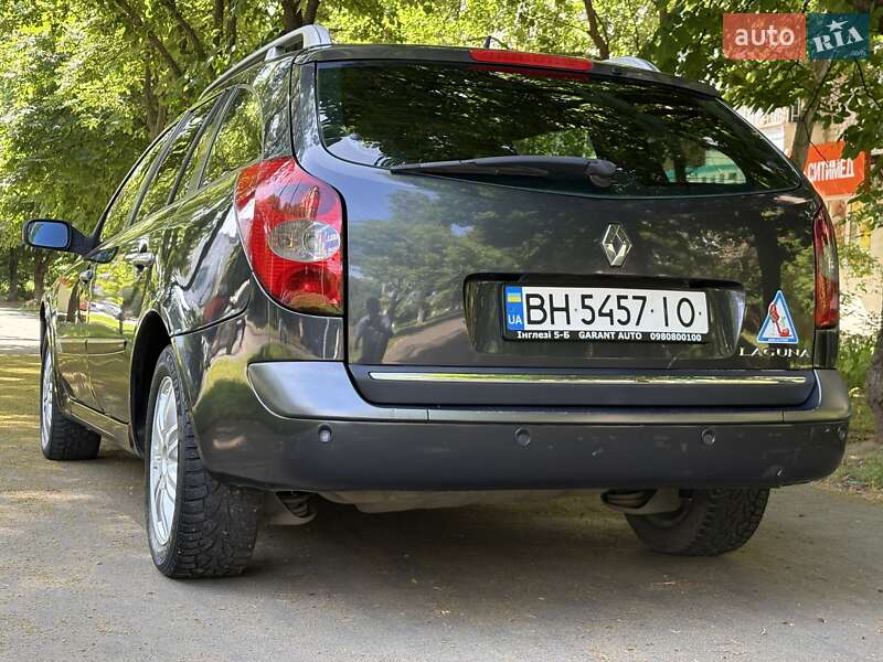 Ліфтбек Renault Laguna 2006 в Одесі