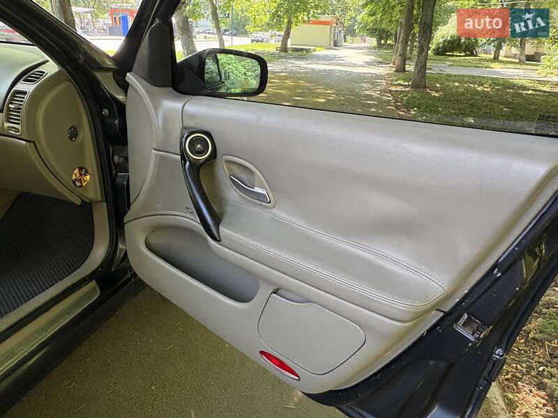 Ліфтбек Renault Laguna 2006 в Одесі