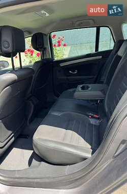Универсал Renault Laguna 2012 в 