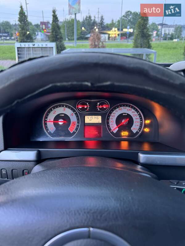 Лифтбек Renault Laguna 2006 в Львове