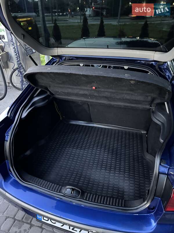 Лифтбек Renault Laguna 2006 в Львове