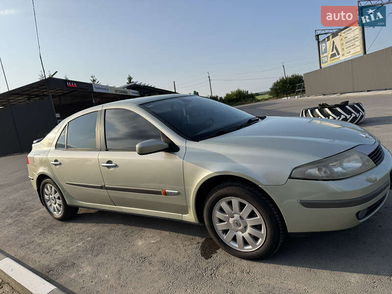 Лифтбек Renault Laguna 2001 в Снятине