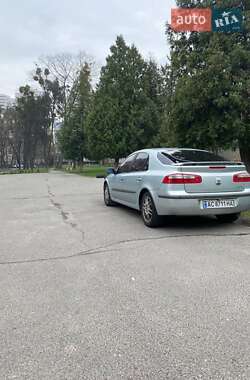 Ліфтбек Renault Laguna 2004 в  фото 3 Ліфтбек Renault Laguna 2004 в