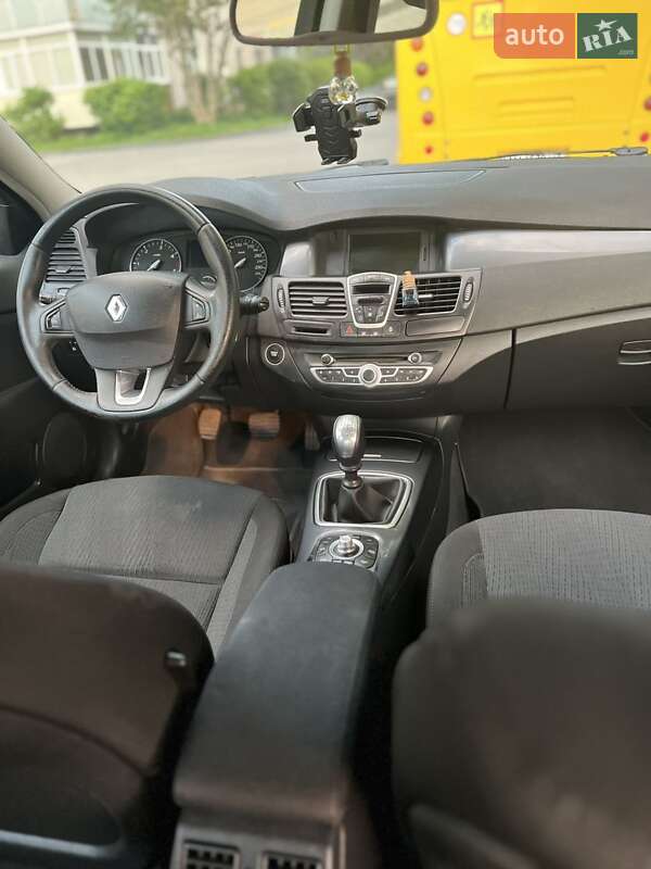 Универсал Renault Laguna 2010 в Звягеле