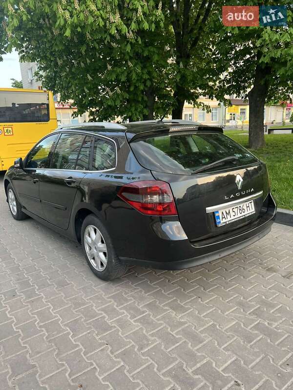 Универсал Renault Laguna 2010 в Звягеле