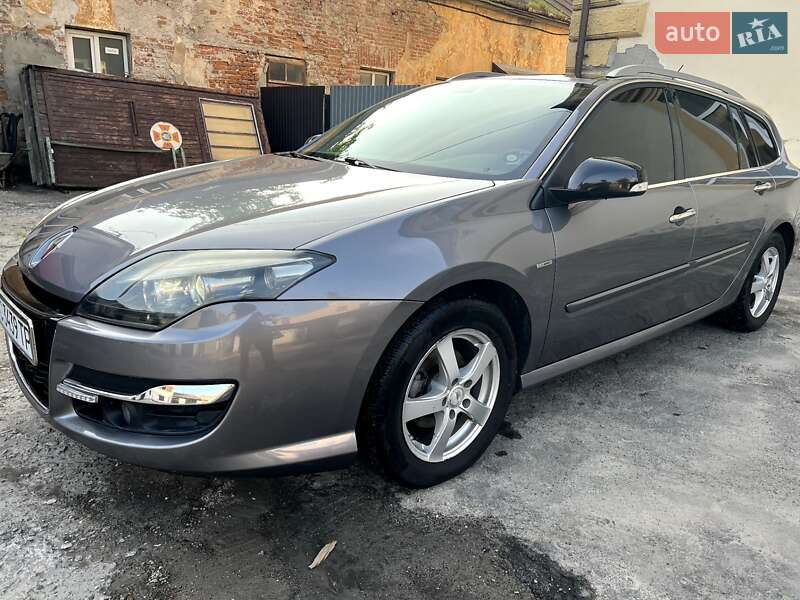 Универсал Renault Laguna 2012 в Рава-Русской