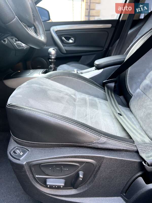 Универсал Renault Laguna 2012 в Рава-Русской