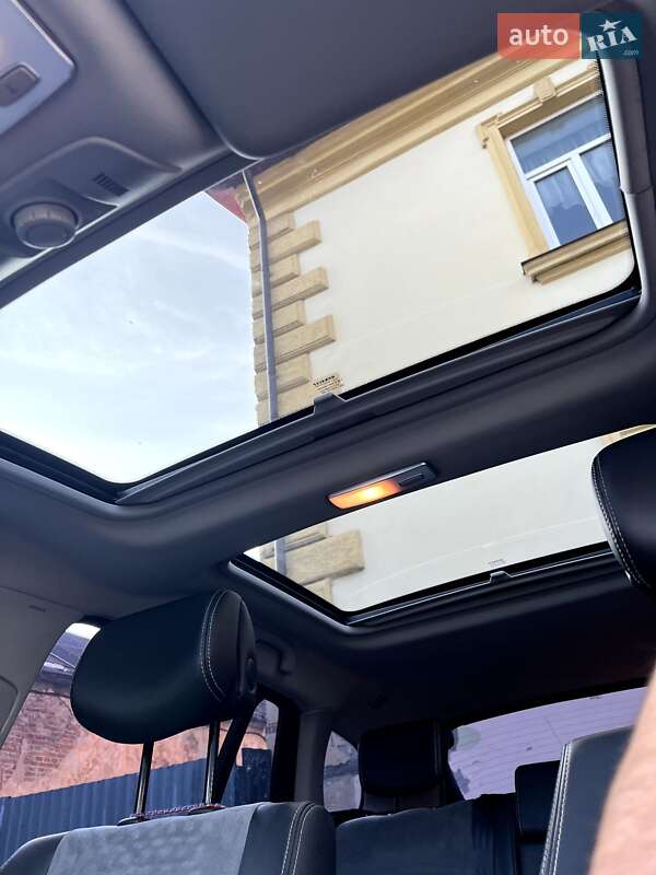 Универсал Renault Laguna 2012 в Рава-Русской