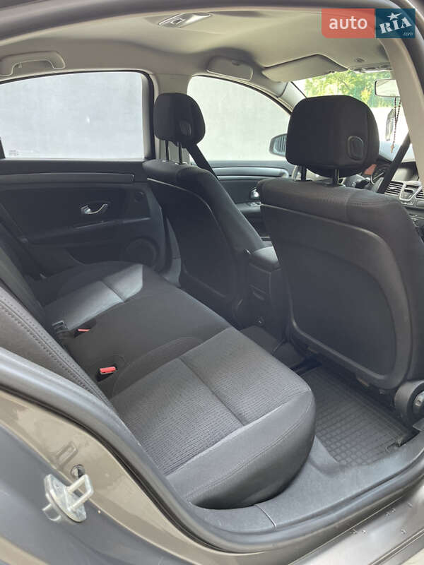 Ліфтбек Renault Laguna 2008 в Шептицькому