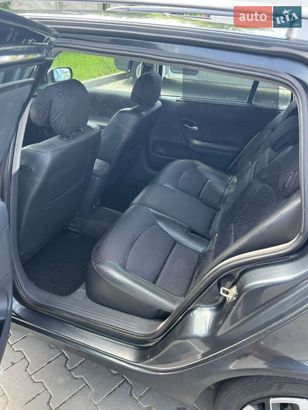 Универсал Renault Laguna 2001 в Виннице