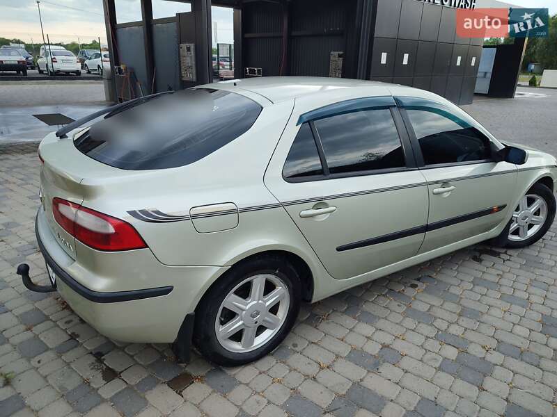 Универсал Renault Laguna 2003 в Берегово