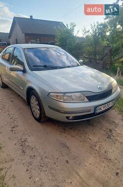 Лифтбек Renault Laguna 2001 в Сарнах