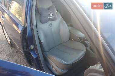 Універсал Renault Laguna 2002 в 