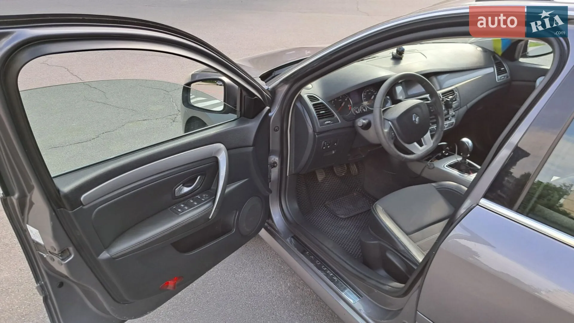 2011 Renault Laguna - мініатюра 12