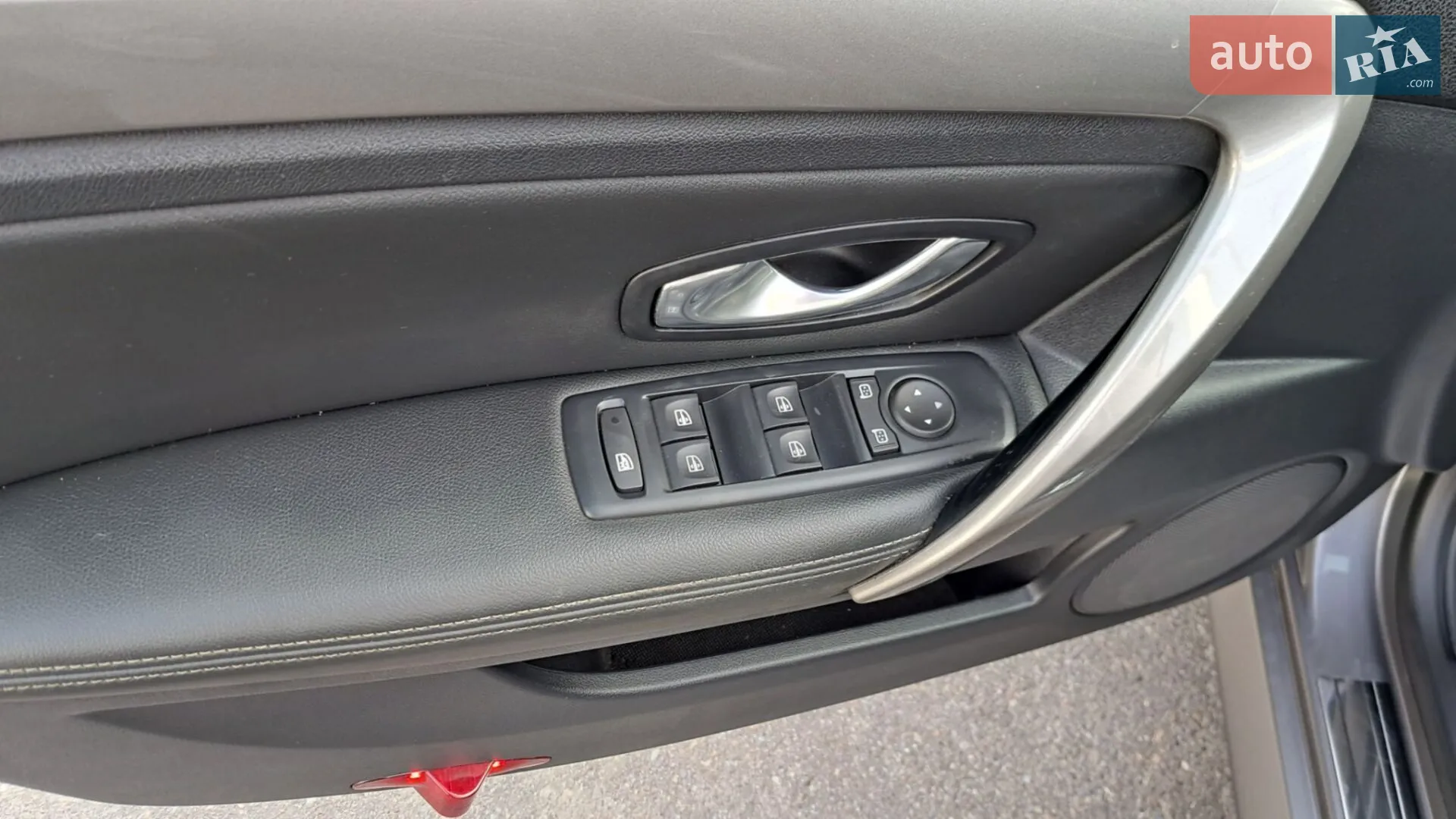 2011 Renault Laguna - мініатюра 15