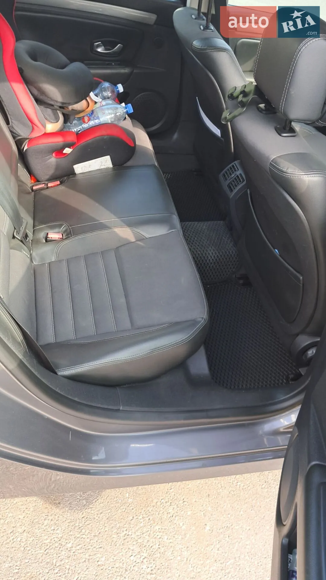 2011 Renault Laguna - мініатюра 18