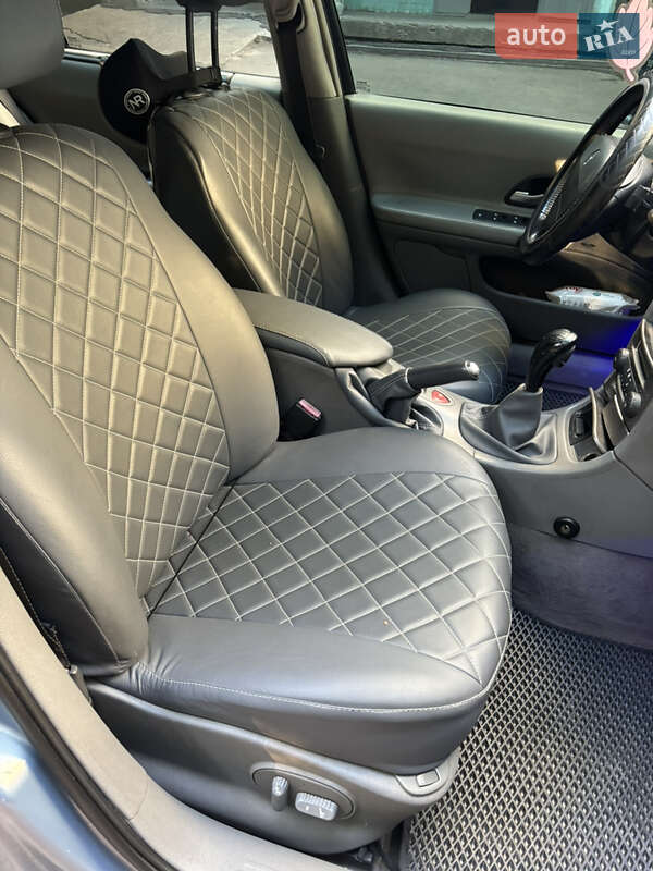 Универсал Renault Laguna 2003 в Сумах
