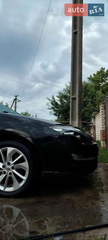 Універсал Renault Laguna 2014 в Чугуєві