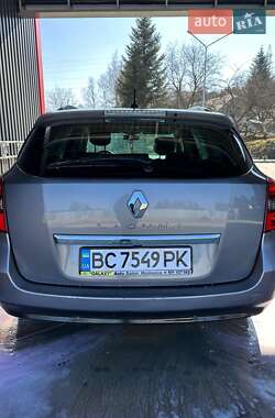 Универсал Renault Laguna 2012 в 