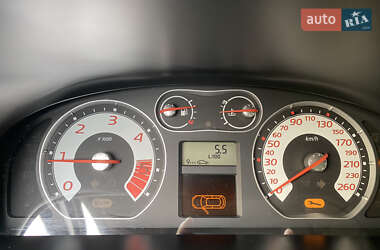 Ліфтбек Renault Laguna 2005 в 