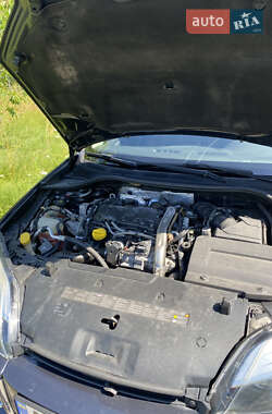 Универсал Renault Laguna 2010 в 