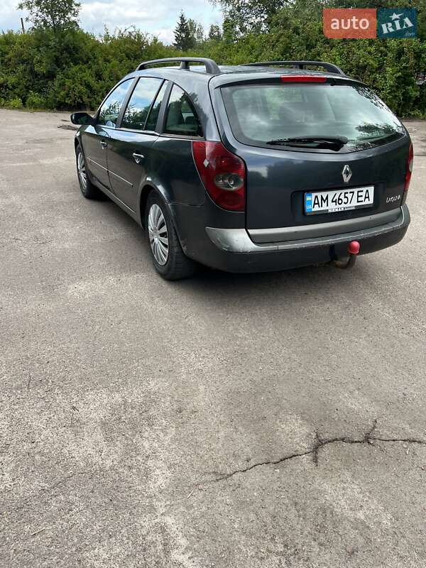 Универсал Renault Laguna 2002 в Олевске