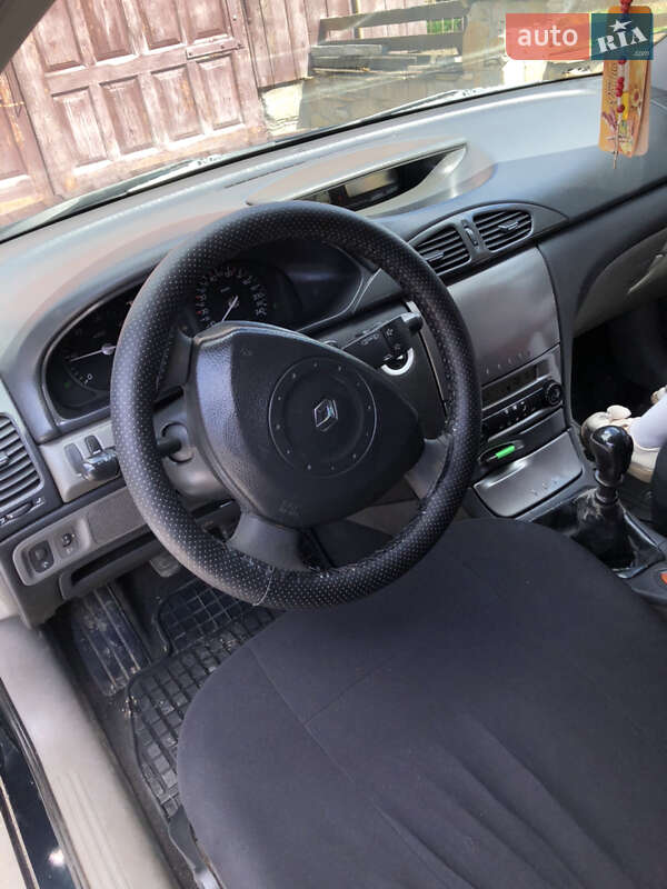 Универсал Renault Laguna 2001 в Хырове