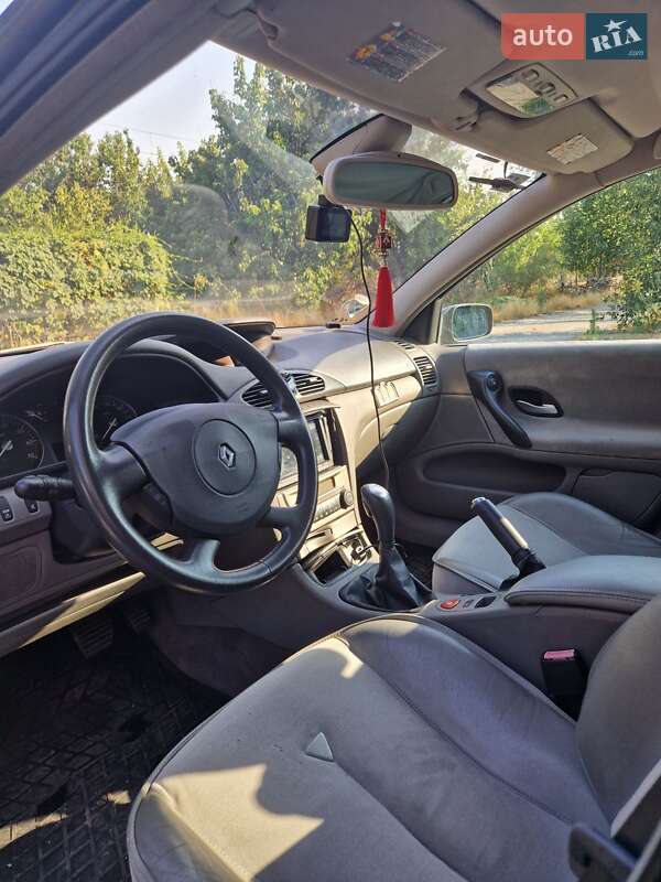 Лифтбек Renault Laguna 2002 в Днепре