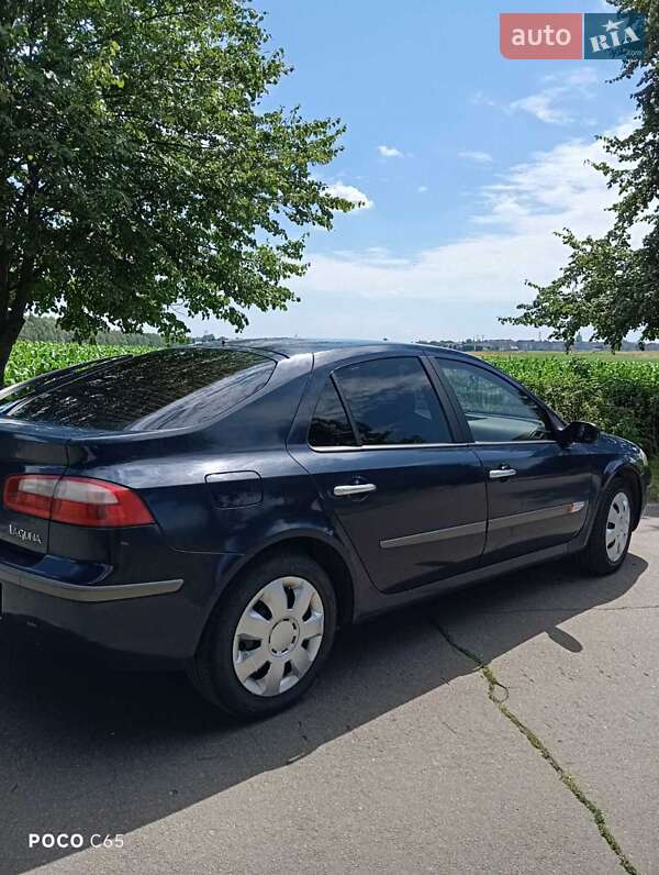 Лифтбек Renault Laguna 2002 в Клевани
