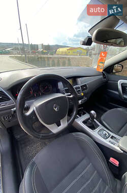 Универсал Renault Laguna 2011 в 
