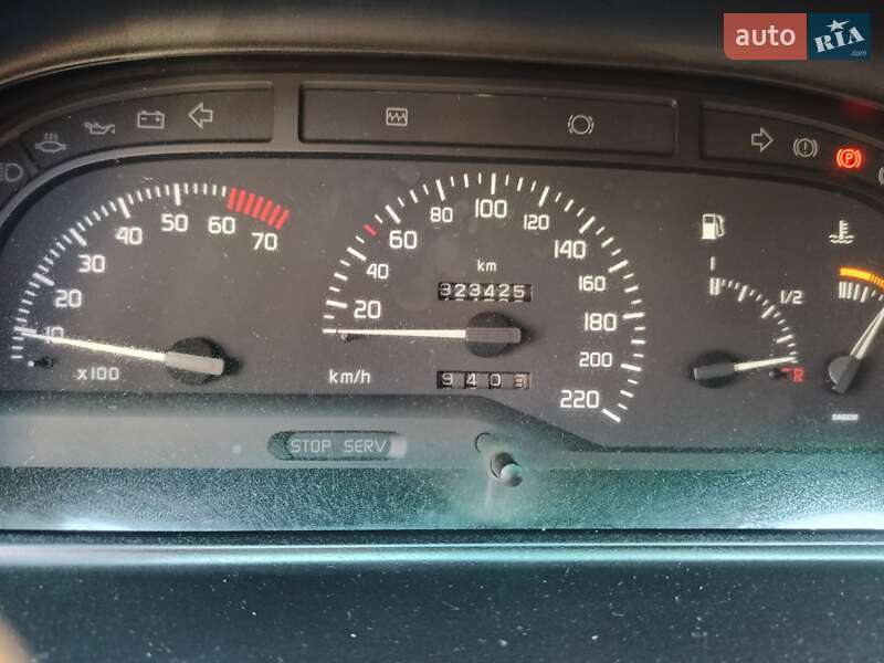 Лифтбек Renault Laguna 1994 в Виннице