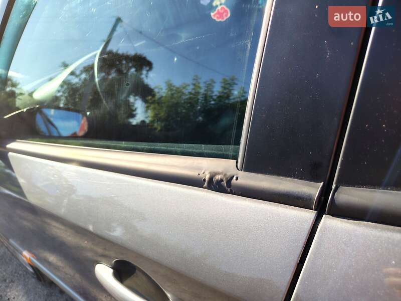 Універсал Renault Laguna 2001 в Лубнах