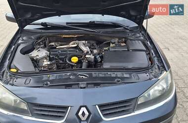 Универсал Renault Laguna 2006 в Ровно
