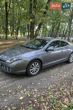 Купе Renault Laguna 2009 в Зіньківі