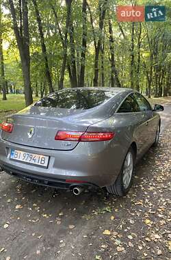 Купе Renault Laguna 2009 в 