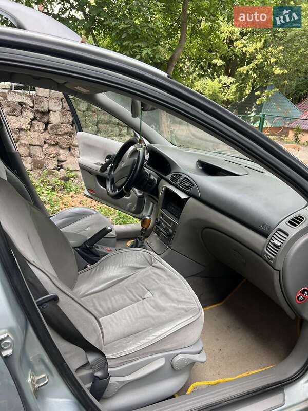 Универсал Renault Laguna 2001 в Черновцах фото 5 Универсал Renault Laguna 2001 в Черновцах