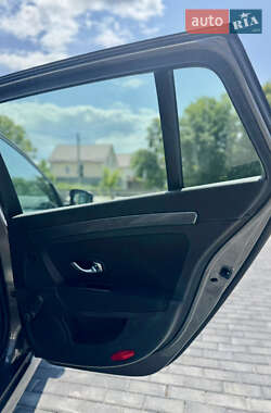 Универсал Renault Laguna 2009 в 